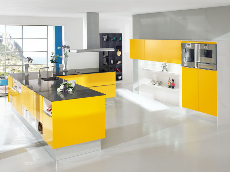 Меблі для кухні в стилі хайтек: блиск і глянець технодизайну