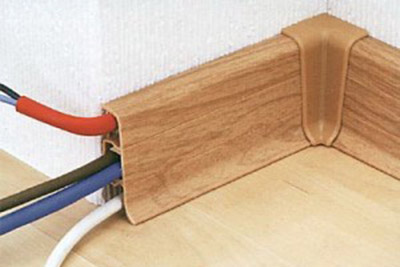 Плінтус для підлоги — різновиди і способи установки