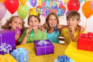 Ігри для дітей на день народження вдома: 5, 6, 7 років, цікаві і веселі