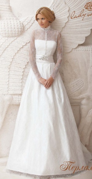 Весільні сукні з довгими рукавами: закриті, мереживні, короткі