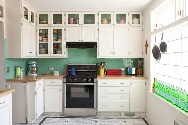 Малогабаритна кухня та меблі – як не захаращувати приміщення