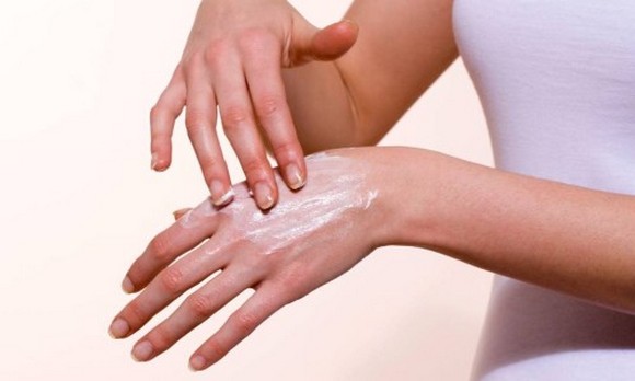 Ефективні мазі проти алергії на шкірі у дорослих