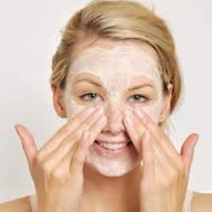 Лікування проблемної шкіри обличчя в домашніх умовах