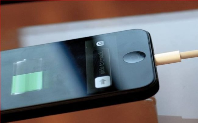 Чому не заряджається мобільний телефон
