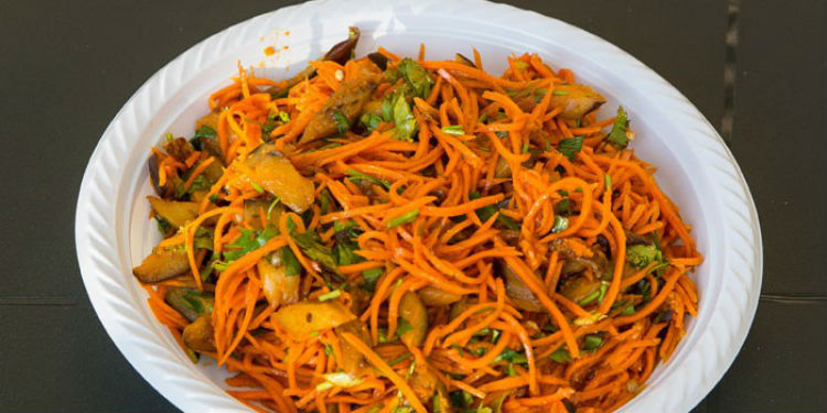 Салат з курки з корейською морквою рецепти