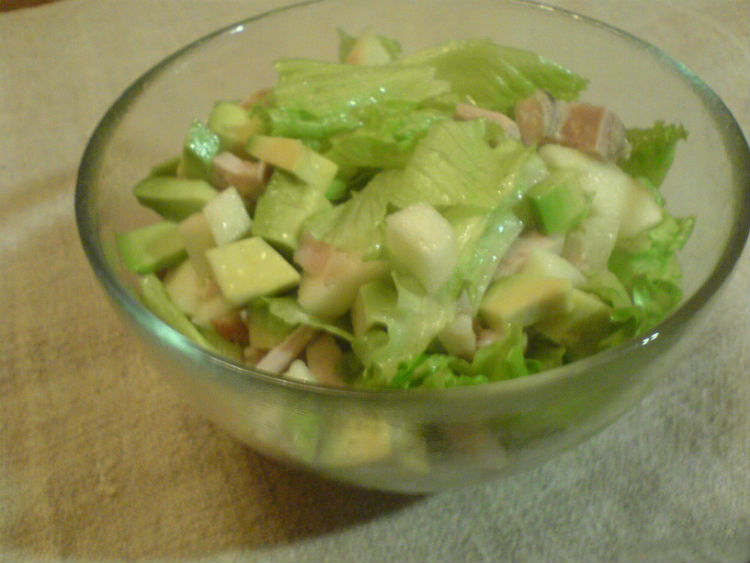 Салат з свіжої капусти з яблуком – худнемо із смаком