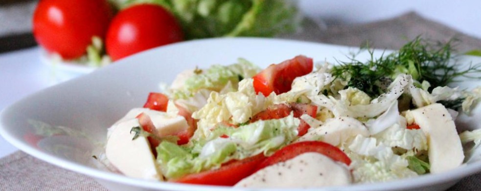 Рецепти салатів з капусти білоголової – який смак з дитинства