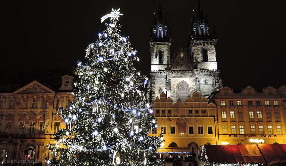 Прага у грудні: засніжена казка