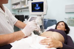 Низький тиск при вагітності: чому низьке діастолічний тиск, і як стабілізувати АТ народними методами, таблетками, харчуванням або вправами